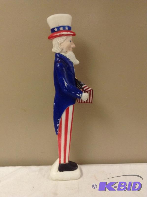 lot 123 image: Uncle Sam Garden Decor