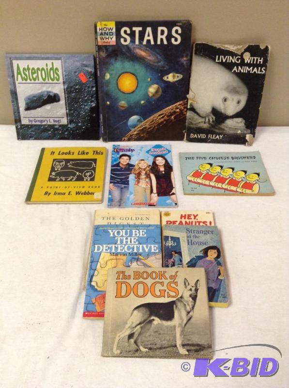 lot 23 image: Assortment of Kids Books