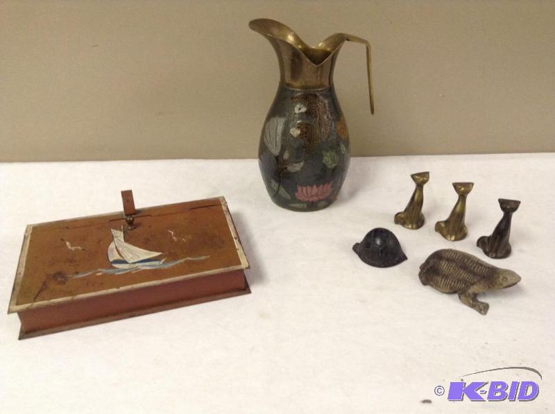 lot 66 image: Assortment Metal Decorative Collectibles