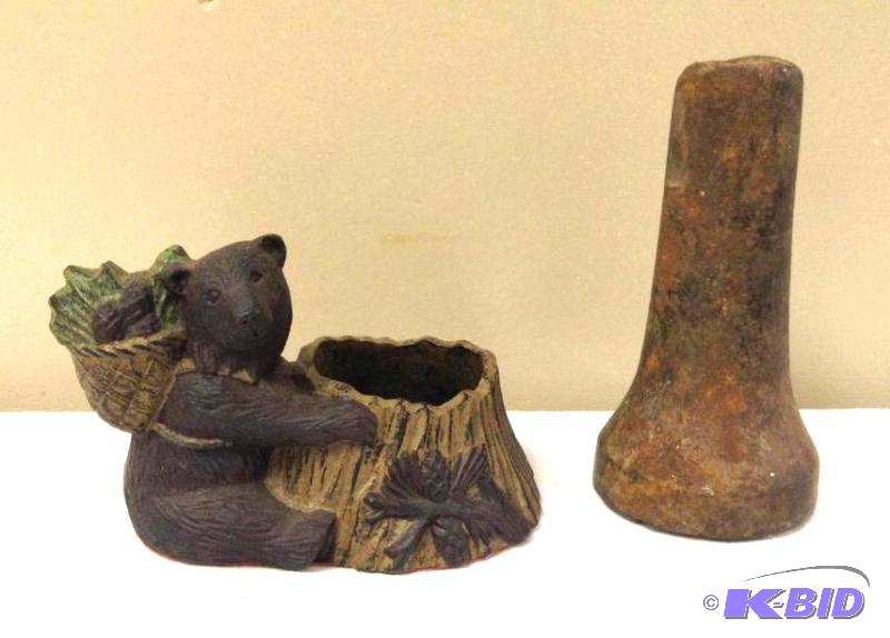 lot 9 image: Two Metal Collector Pieces