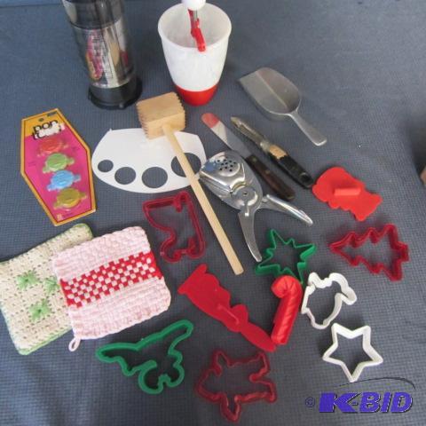 Vintage Kitchenwares