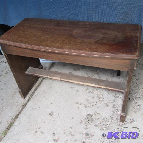 Hammond Organ Bench