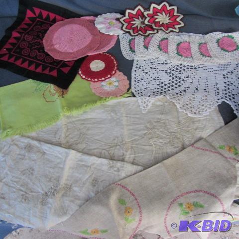 Fancy Table & Kitchen Linens