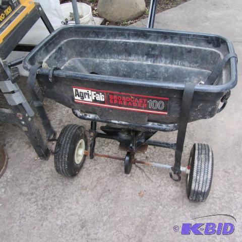 Agri-Fab Fertilizer Spreader