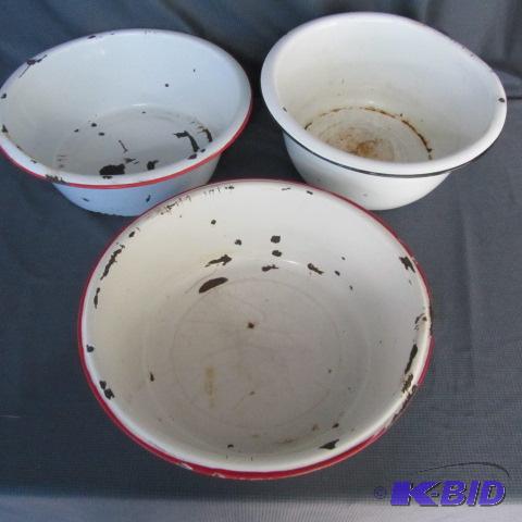 Enamel Wash Basins