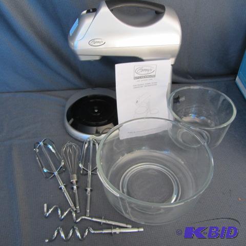 Ginny Stand Mixer
