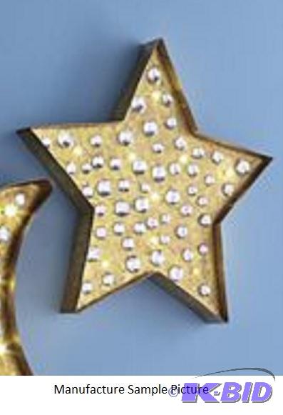 lot 3 image: Lit Star Wall Hanging - Brushed goldtone with...