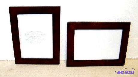 lot 44 image: Lot of 2 Frames - Walnut color - Each frame f...
