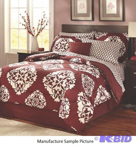 lot 56 image: Cameron Comforter Set - Queen - This set give...