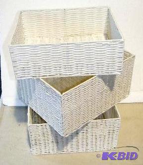 lot 96 image: Lot of 3 Vinyl Wicker Baskets - Collapsible -...