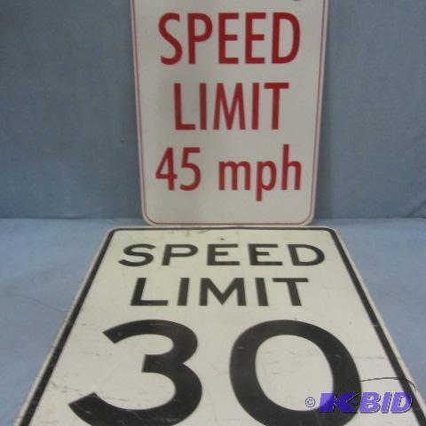 lot 102 image: Speed Limit Signs