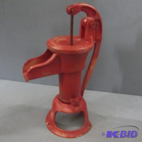 lot 60 image: Cast Iron Water Pump