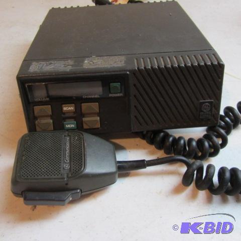 GE VHF 2-Way Programmable Radio