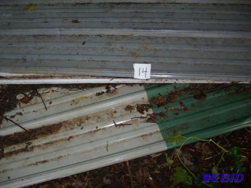 lot 14 image: Large Lot Barn Steel