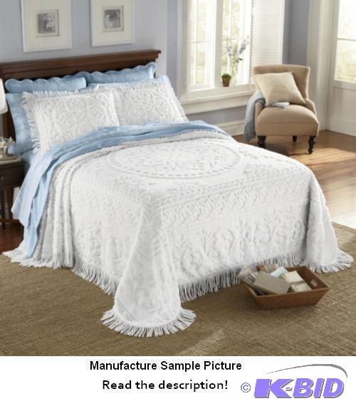 White Chenille Comforter -&nbspSoft and clas...