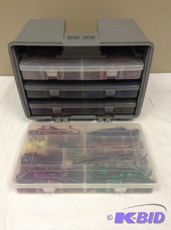 lot 32 image: Assortment Rubber Fishing Worms