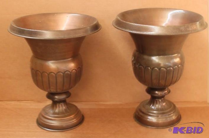 Urns