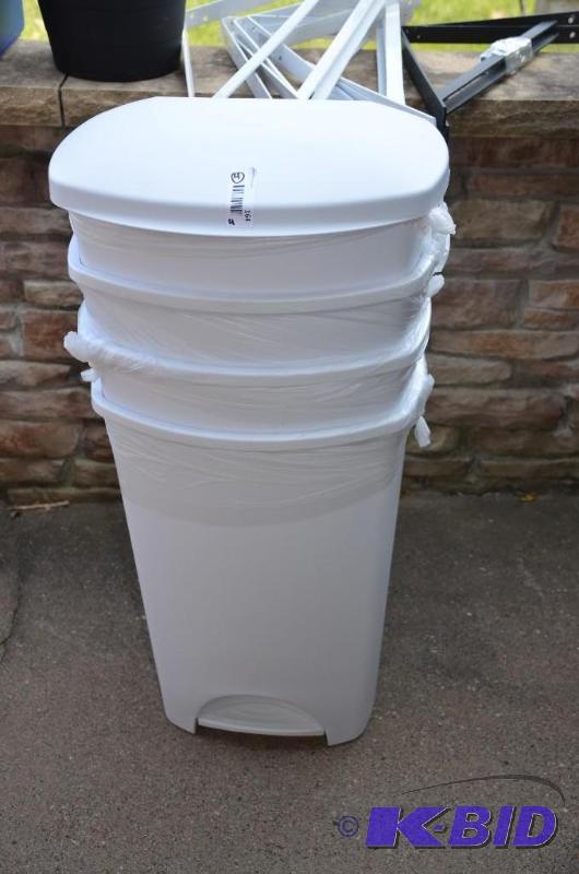 lot 164 image: four 11 gallon step on Sterilite trash cans 1...