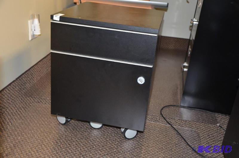 lot 171 image: Black rolling file cabinet 19x20x18...