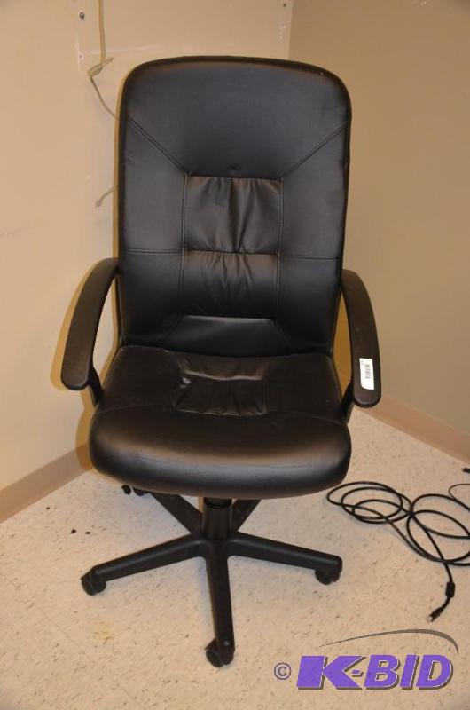 lot 176 image: High&nbspback black leather rolling office c...
