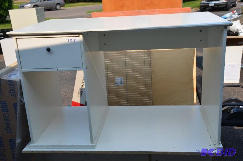 lot 186 image: 1 drawer white desk. 28&quotx28&quotx46&quo...