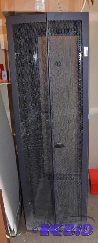 lot 200 image: Black Dell server rack. 23&quotx39&quotx78&...