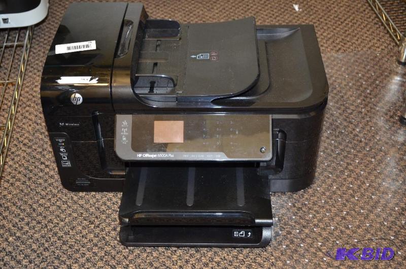 lot 26 image: HP Officejet 6500A Plus All in One. SNPRC-100...
