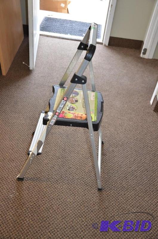 lot 278 image: . Ultra Light Aluminum 2 step stool...
