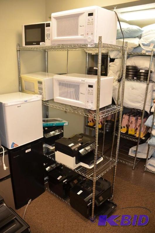 lot 28 image: Metal Whalen Storage Rack.4 shelves. NSF appr...