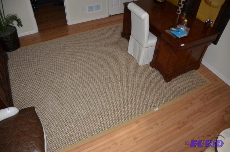 Large Woven rug 8 foot x 11 foot same design ...