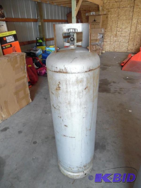 Propane tank