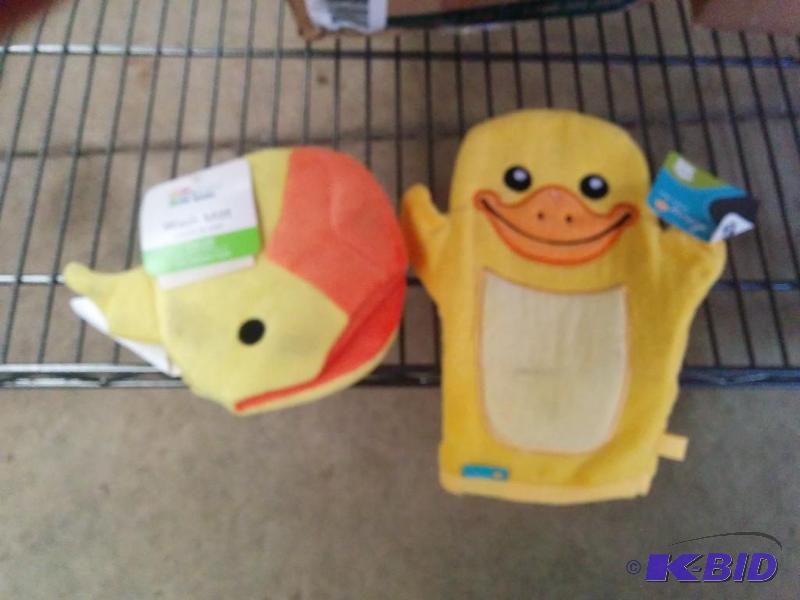 Set of Wash Mitts