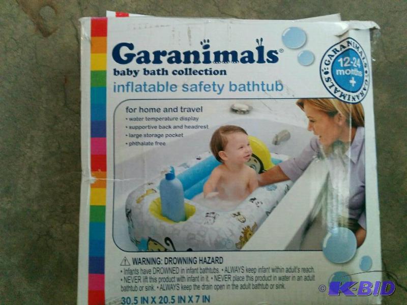 Garanimals Inflatable tub