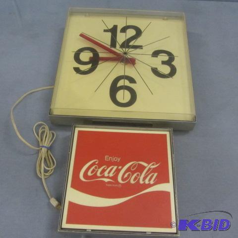 lot 122 image: Coca-Cola Clock