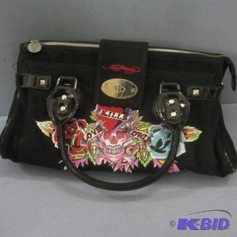 lot 171 image: Ed Hardy Purse