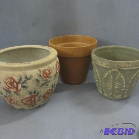 lot 239 image: Flower Pots