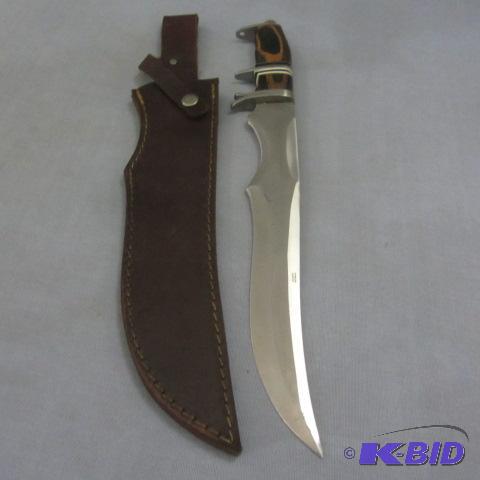 lot 27 image: Jim Bowie with Paakawood Handle