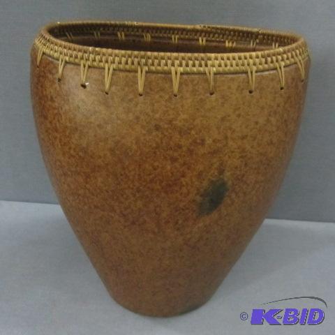 lot 85 image: Indian Pottery, Woven