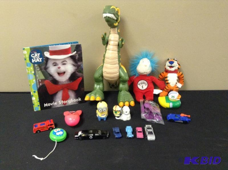 lot 28 image: Assortment Childrens Toys - Dr. Suess