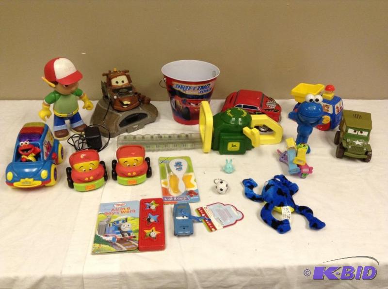 lot 35 image: Lot Childrens Toys