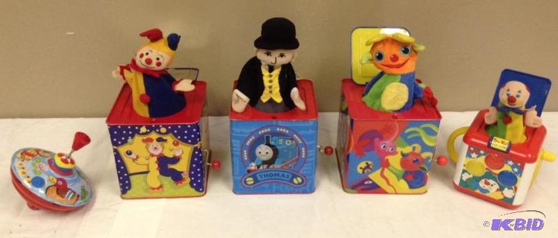 lot 4 image: Jack In Box Toys
