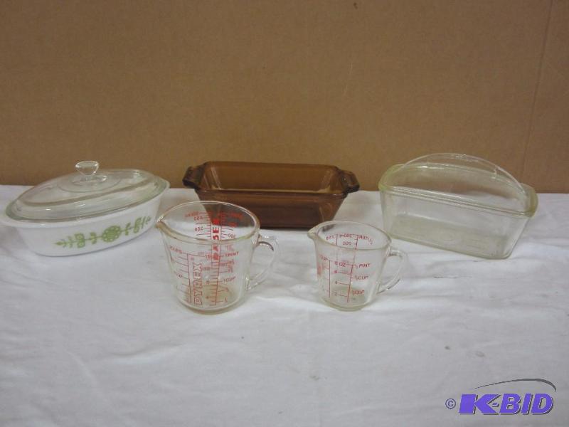 lot 101 image: Lot Bakeware