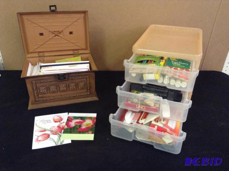 lot 40 image: Greeting Cards & Office Supplies