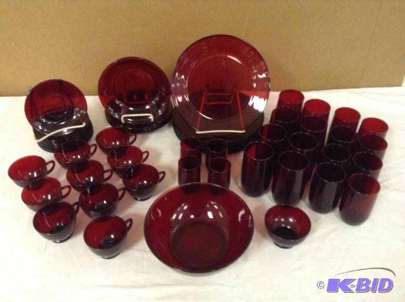 lot 60 image: True Ruby Red Dinnerware