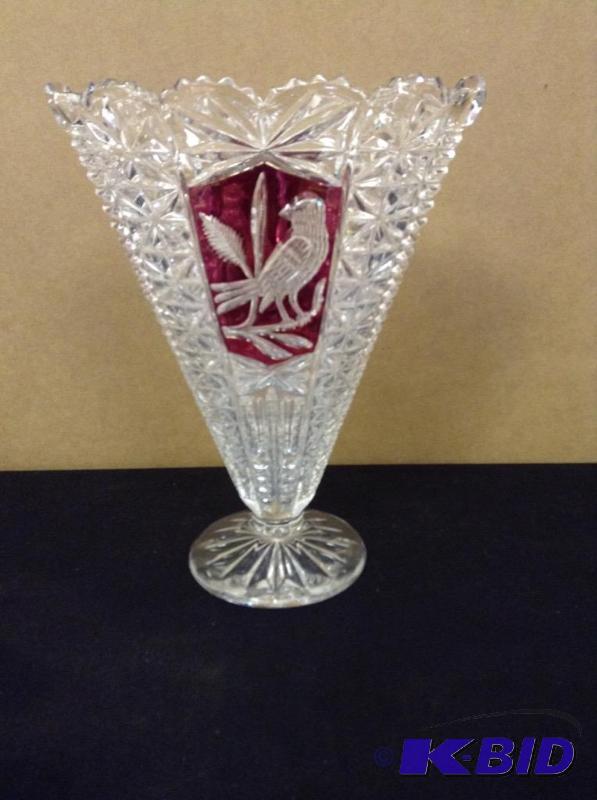 lot 62 image: Beautiful Hofbauer Lead Crystal Vase