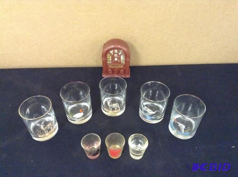lot 63 image: Shot Glasses & Wildlife Low Ball Glasses