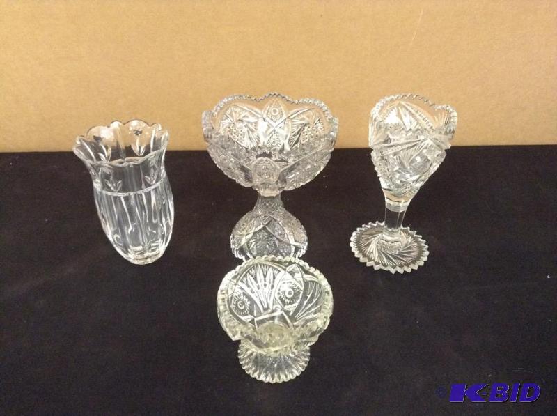 lot 77 image: Pressed Glass Compotes & Vases
