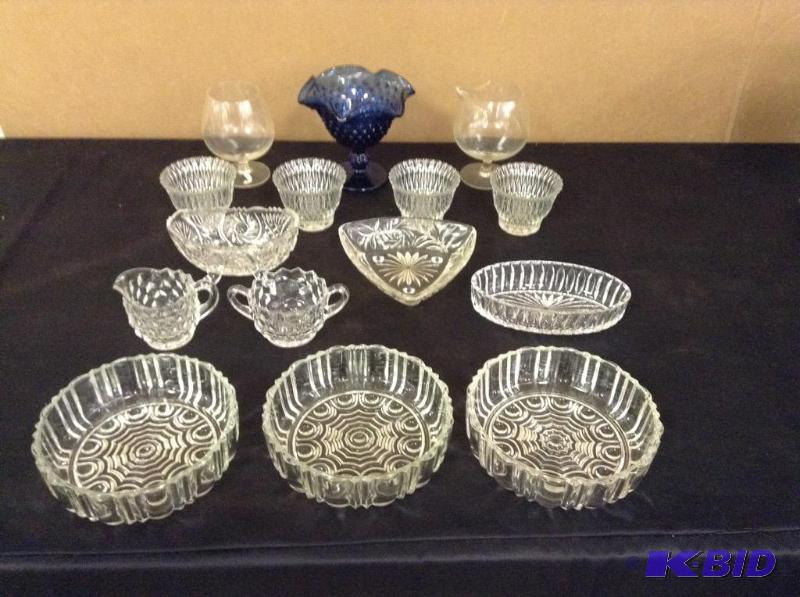 lot 86 image: Pressed Glass Dishes
