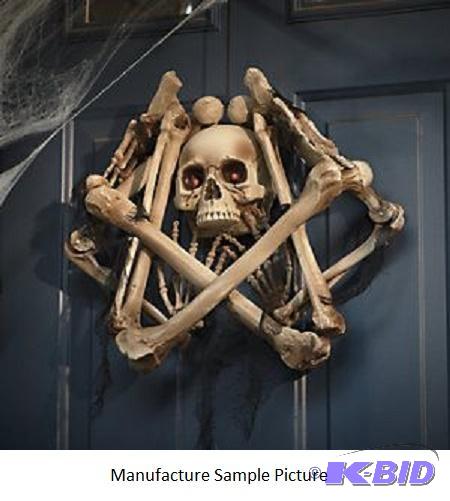 Skeleton Wreath -&nbspThis skeletons fearfu...