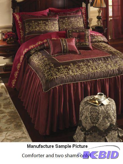 Comforter Set - Queen - Diamond-patterned qui...